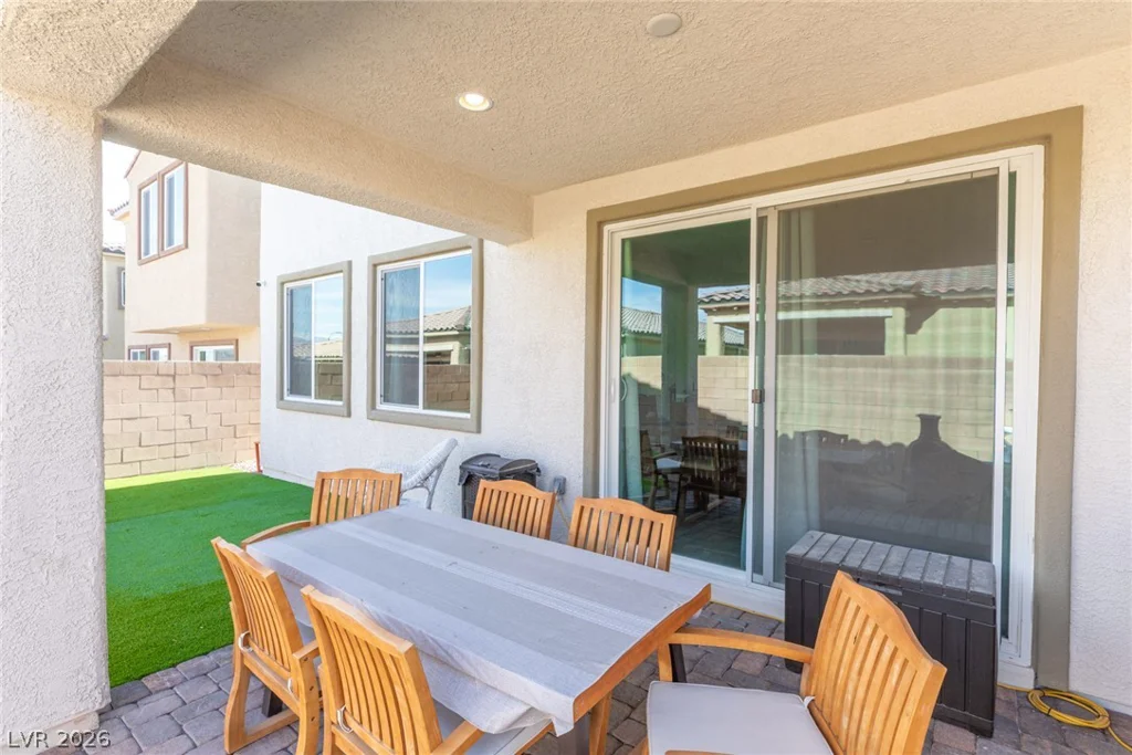 10786 Rockvale Falls, Las Vegas, NV 89166