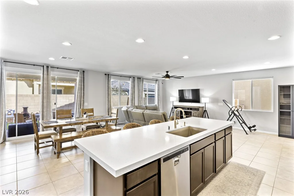 10786 Rockvale Falls, Las Vegas, NV 89166