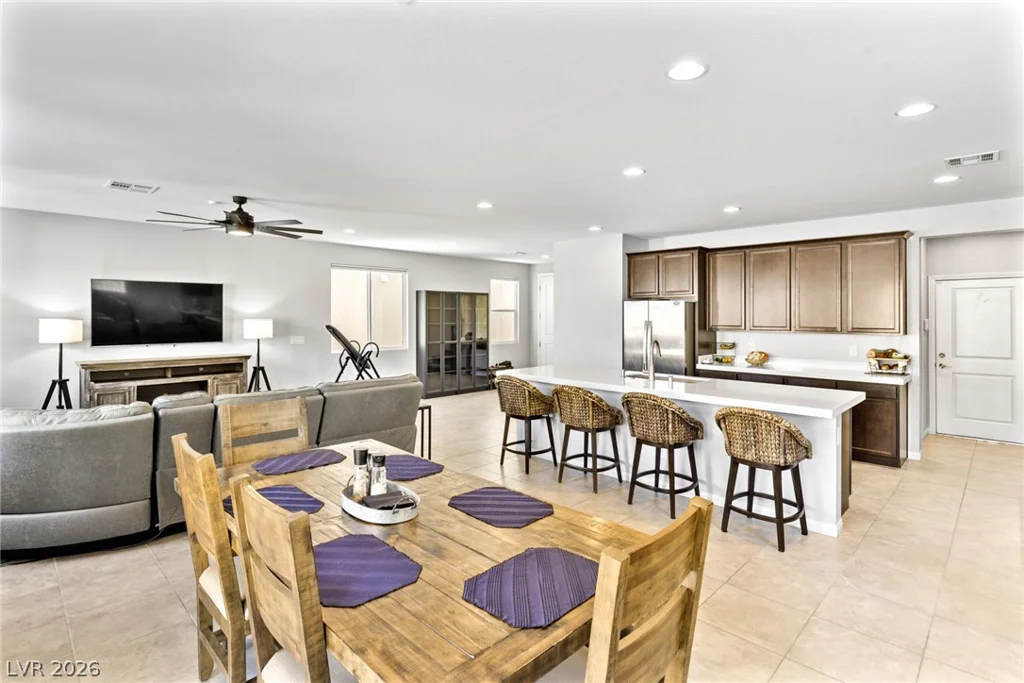 10786 Rockvale Falls, Las Vegas, NV 89166