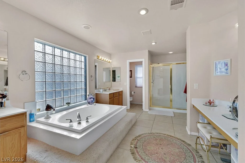 10105 Shore Pine, Las Vegas, NV 89129