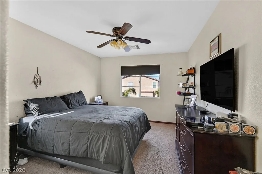 10105 Shore Pine, Las Vegas, NV 89129