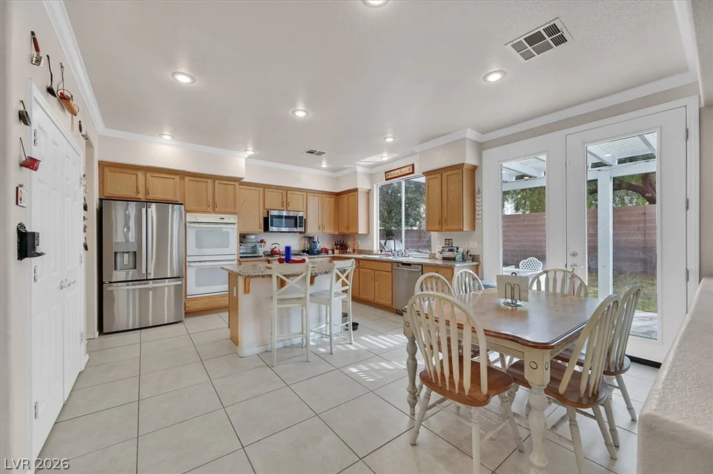 10105 Shore Pine, Las Vegas, NV 89129