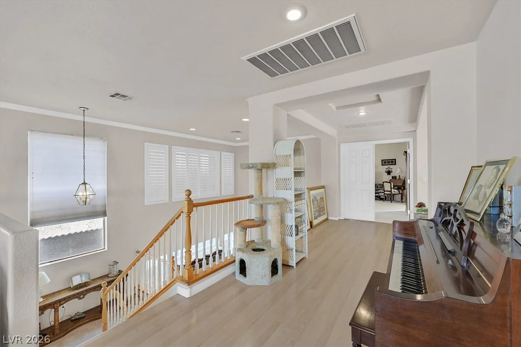 10105 Shore Pine, Las Vegas, NV 89129