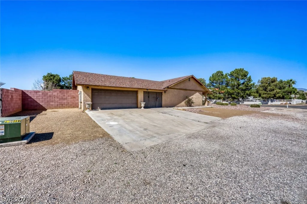6151 Jo Marcy, Las Vegas, NV 89131