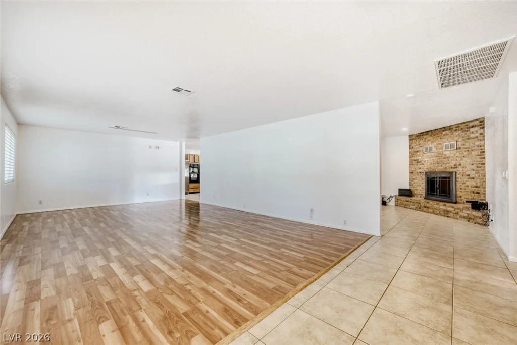 6151 Jo Marcy, Las Vegas, NV 89131