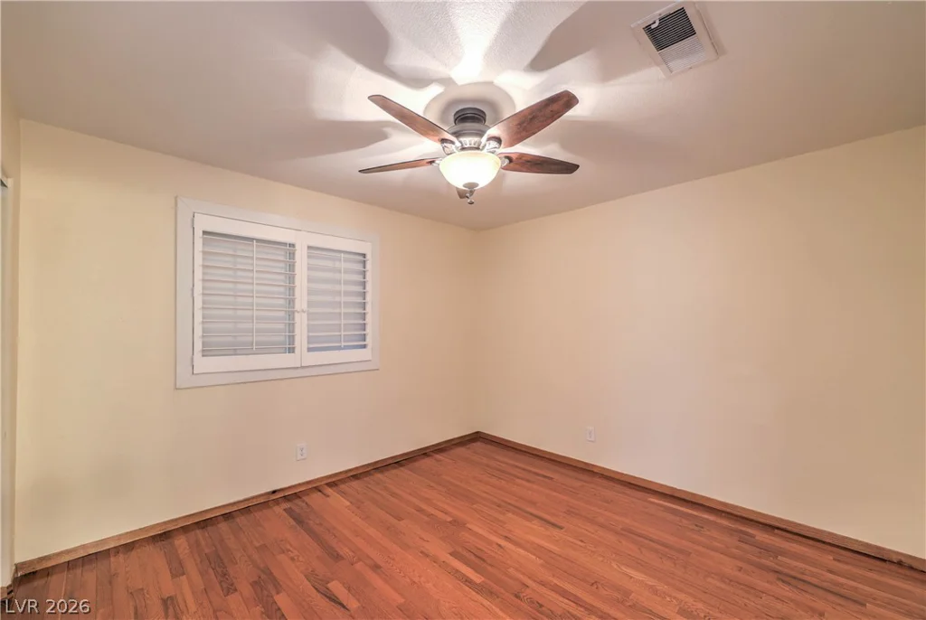 1005 Rainbow Meadows, Las Vegas, NV 89128
