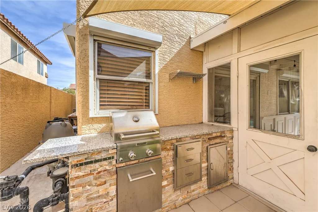 1005 Rainbow Meadows, Las Vegas, NV 89128