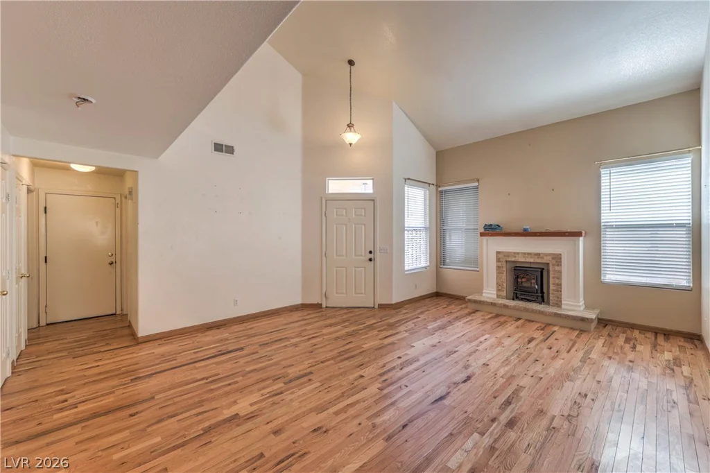 1005 Rainbow Meadows, Las Vegas, NV 89128