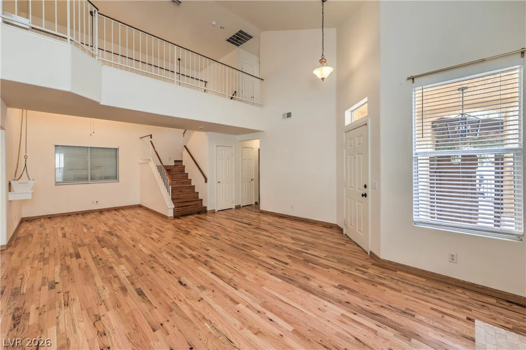 1005 Rainbow Meadows, Las Vegas, NV 89128