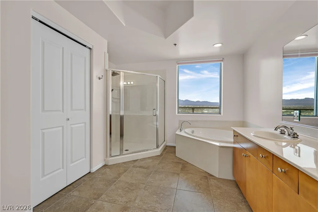 8255 Las Vegas, Las Vegas, NV 89123