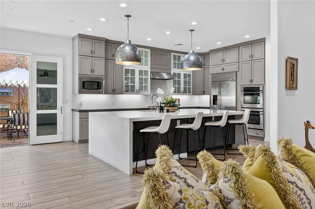 1328 Enchanted River, Henderson, NV 89012