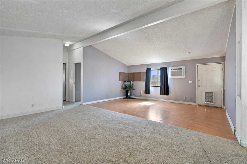 2885 Green Tree, Las Vegas, NV 89142