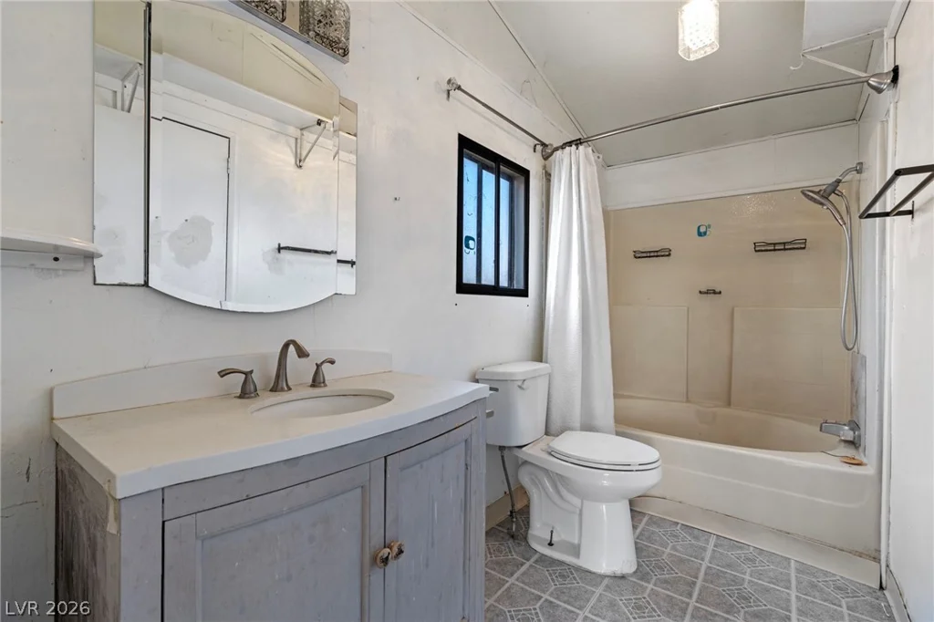 2885 Green Tree, Las Vegas, NV 89142