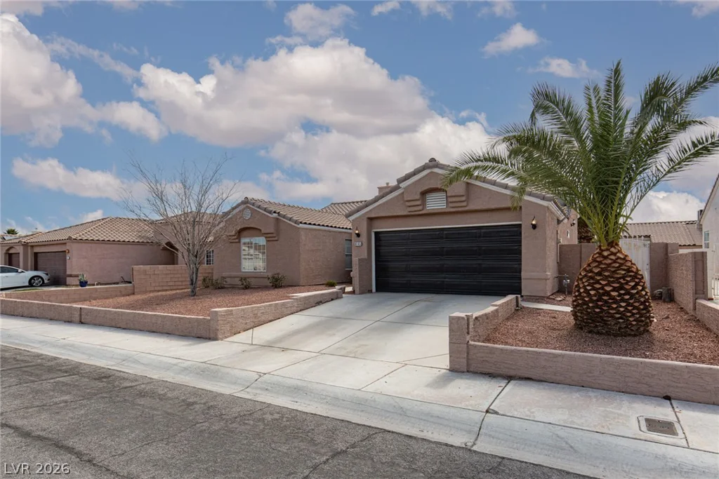6145 Desert Haven, Las Vegas, NV 89130