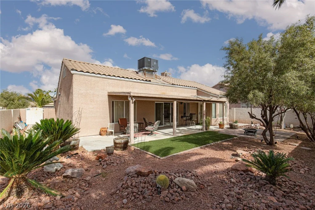 6145 Desert Haven, Las Vegas, NV 89130