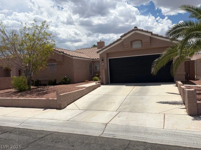 6145 Desert Haven, Las Vegas, NV 89130