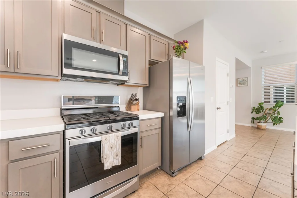 10583 Dryades, Las Vegas, NV 89166