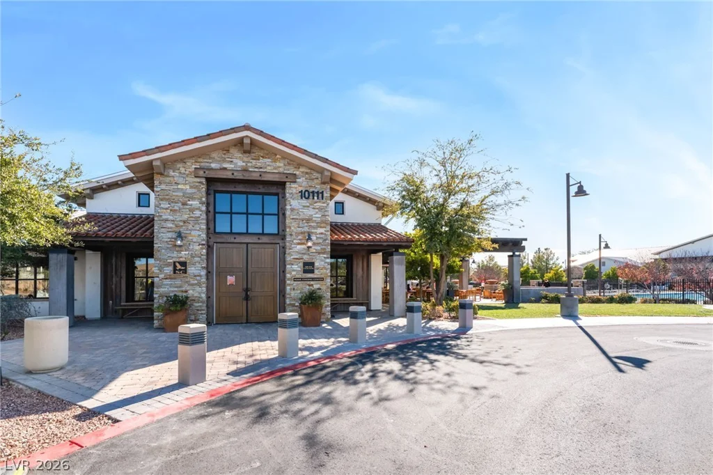 10583 Dryades, Las Vegas, NV 89166