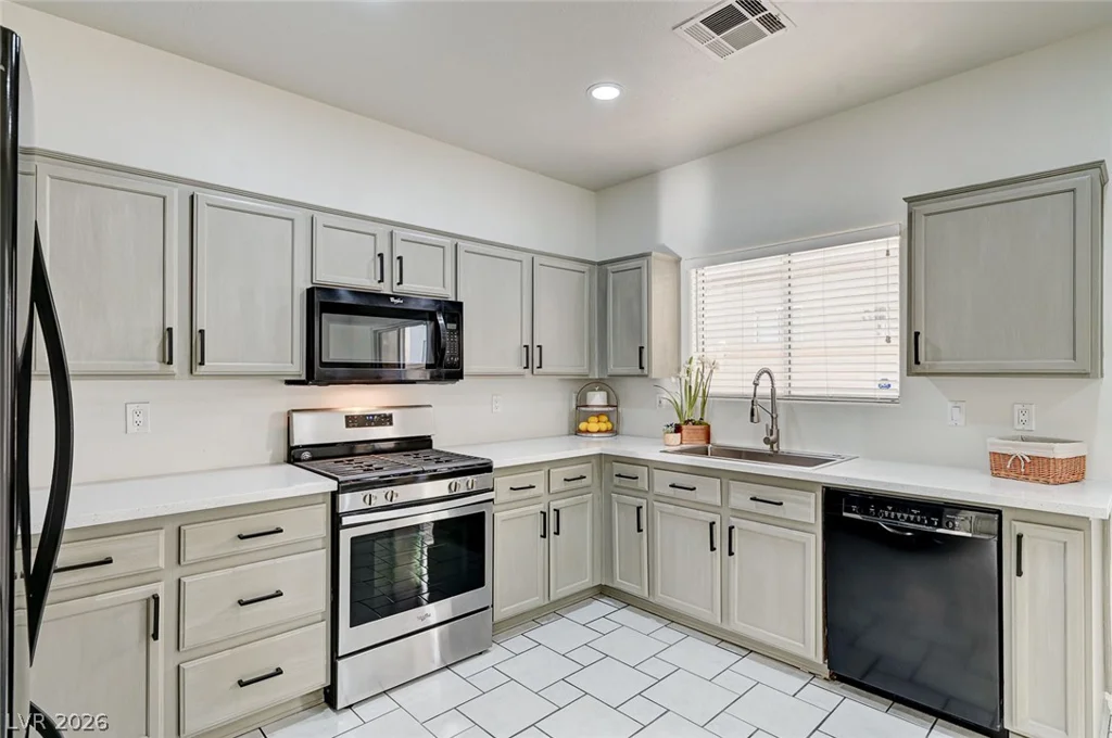 8062 Imperial Treasure, Las Vegas, NV 89139