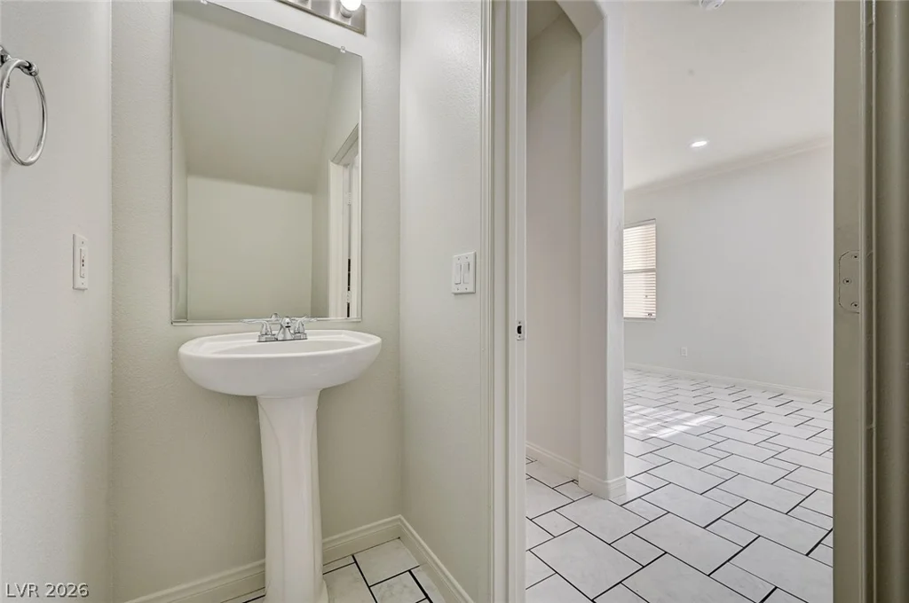 8062 Imperial Treasure, Las Vegas, NV 89139