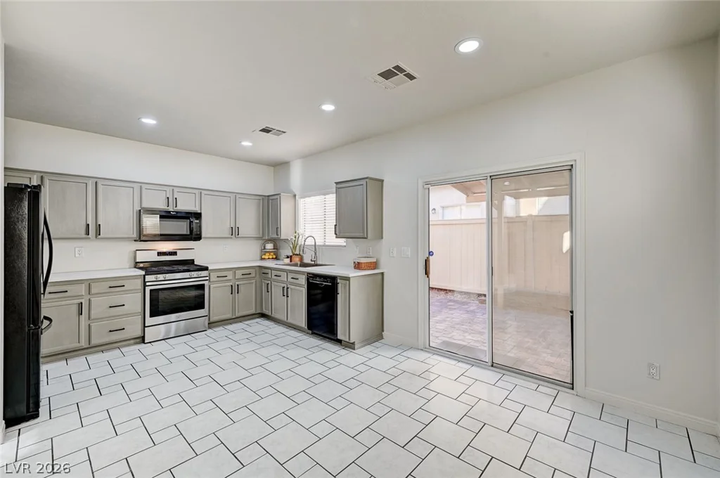 8062 Imperial Treasure, Las Vegas, NV 89139