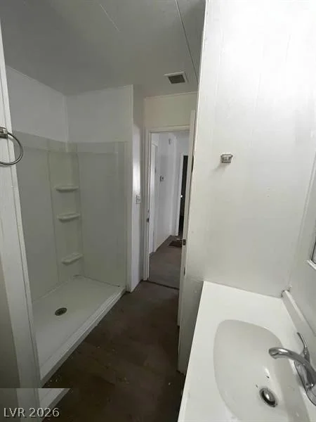 5580 Carey, Las Vegas, NV 89156