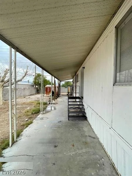 5580 Carey, Las Vegas, NV 89156