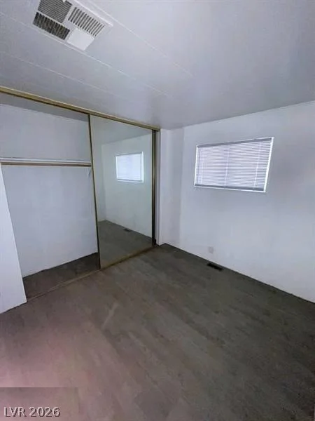 5580 Carey, Las Vegas, NV 89156