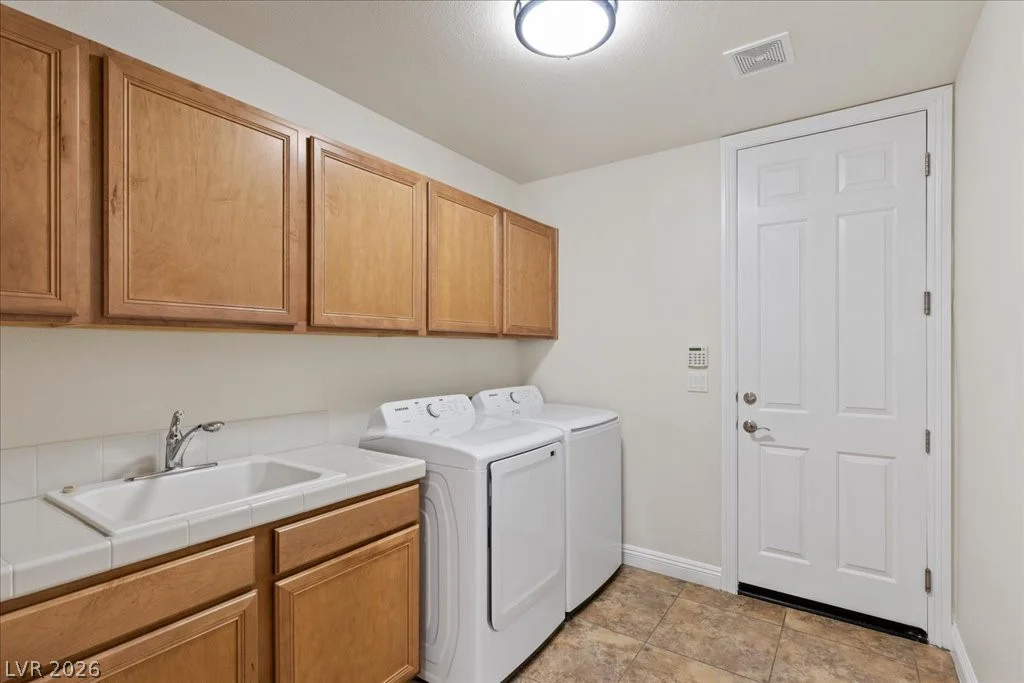 1357 Enchanted River, Henderson, NV 89012