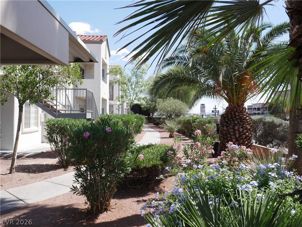 3318 Decatur, Las Vegas, NV 89130