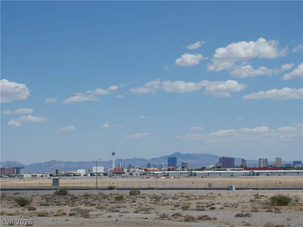 3318 Decatur, Las Vegas, NV 89130