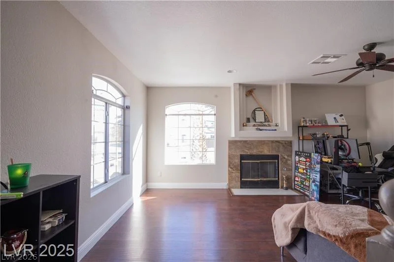 2753 Stargate, Las Vegas, NV 89108