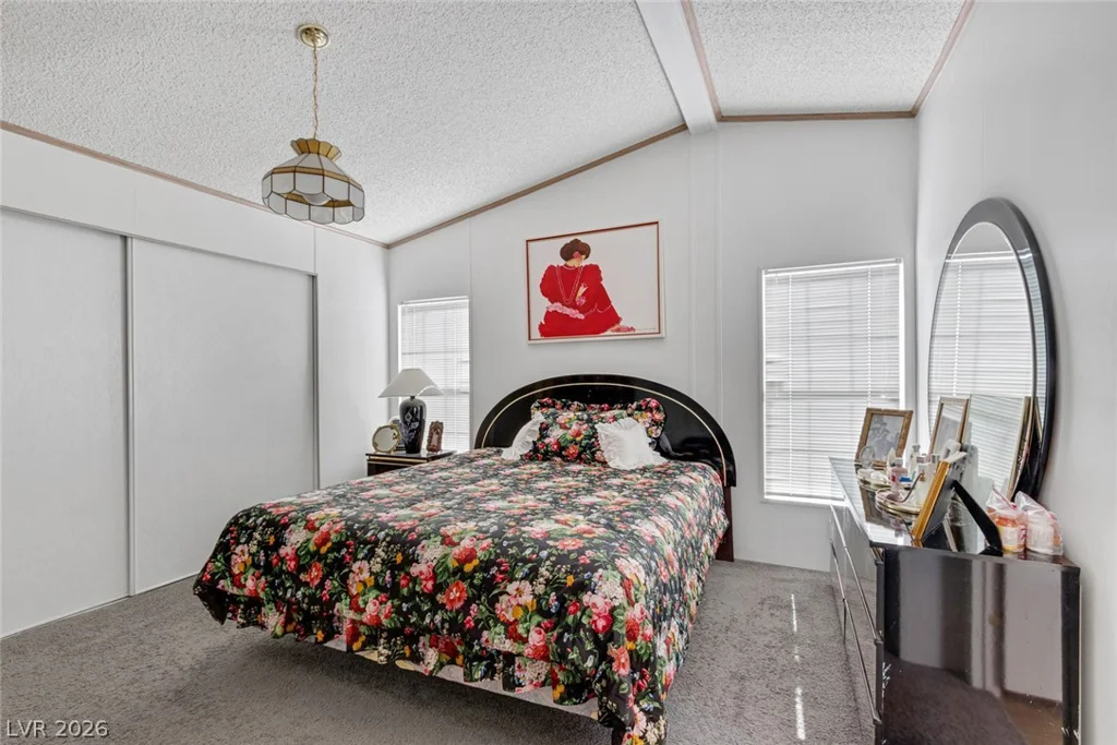 5141 Royal, Las Vegas, NV 89103