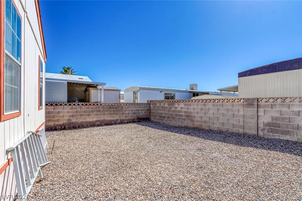 5141 Royal, Las Vegas, NV 89103