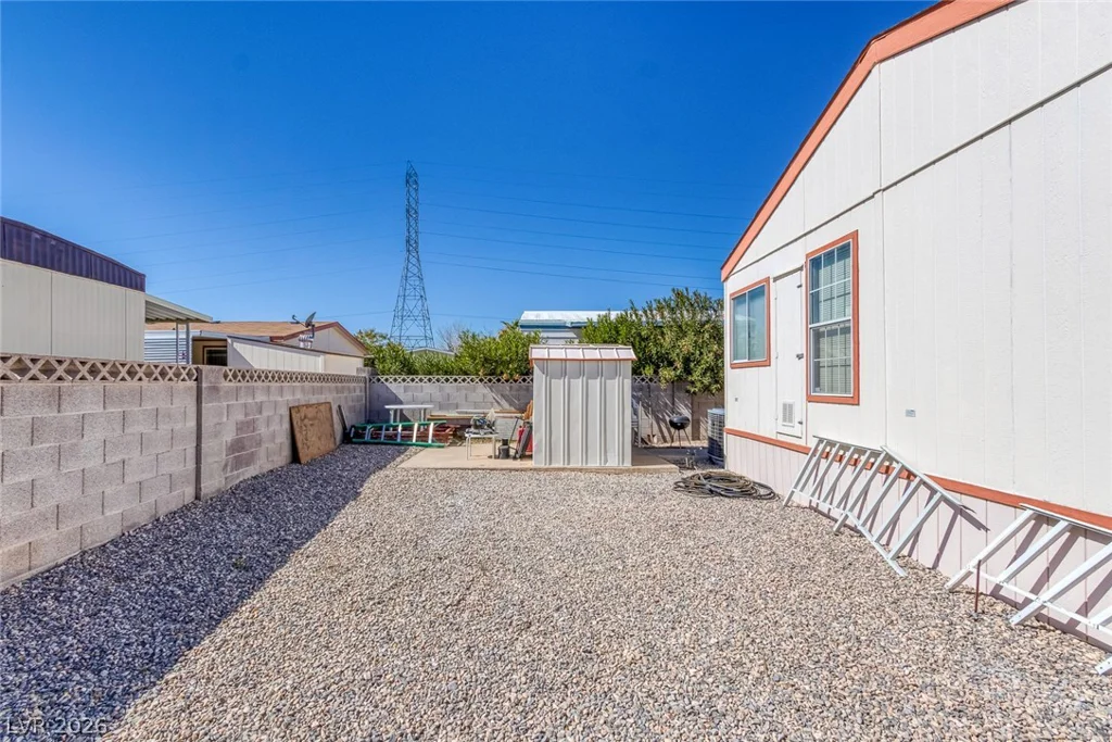 5141 Royal, Las Vegas, NV 89103