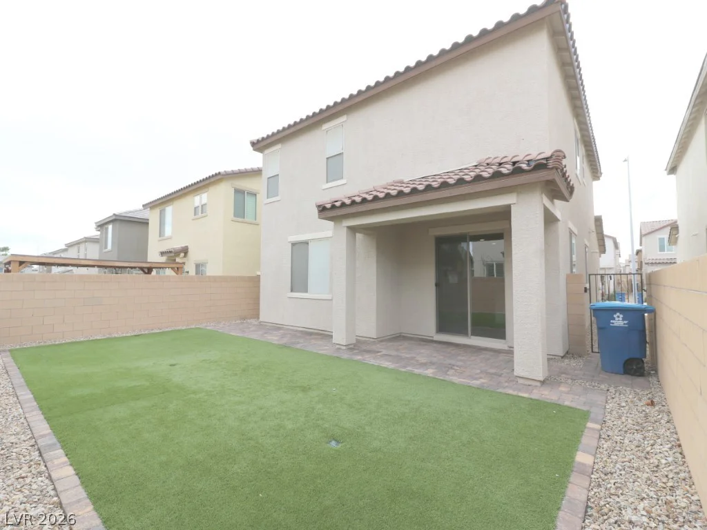 6354 Selston, North Las Vegas, NV 89081