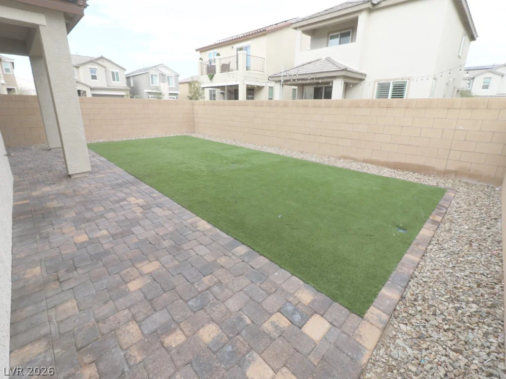 6354 Selston, North Las Vegas, NV 89081