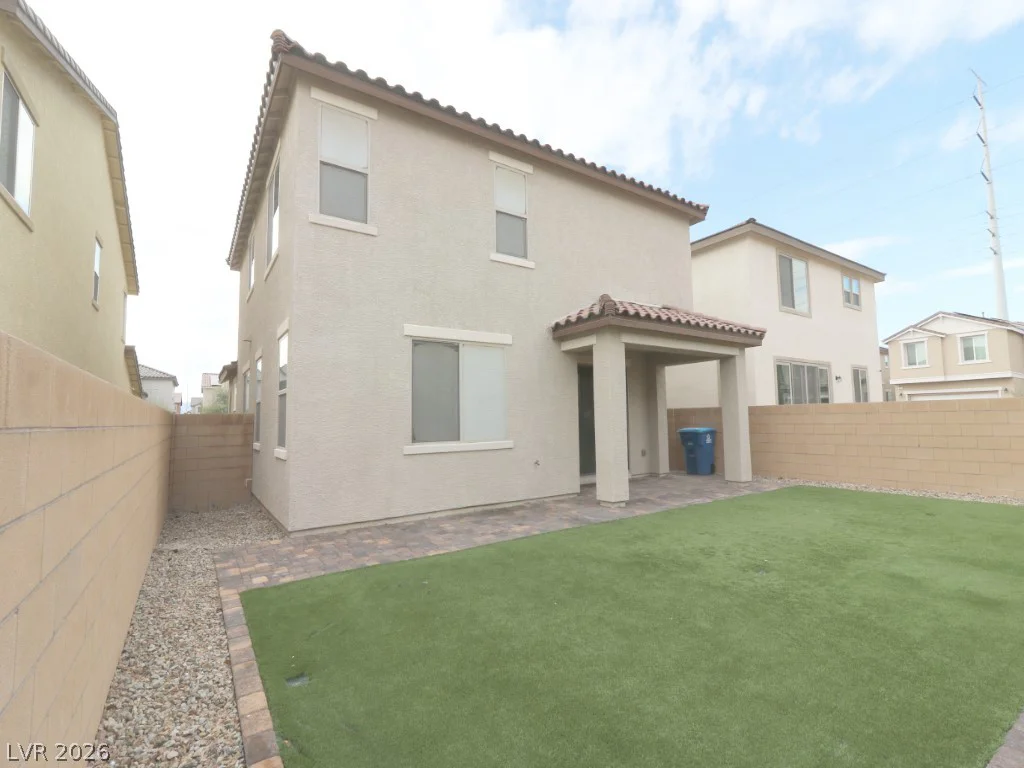 6354 Selston, North Las Vegas, NV 89081