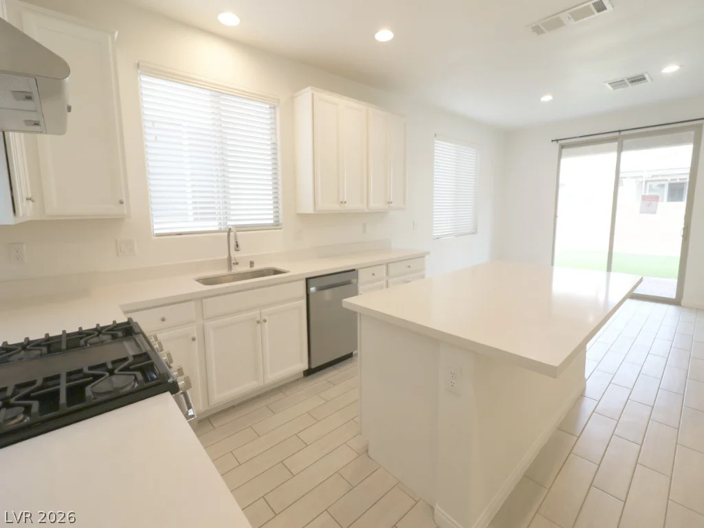 6354 Selston, North Las Vegas, NV 89081