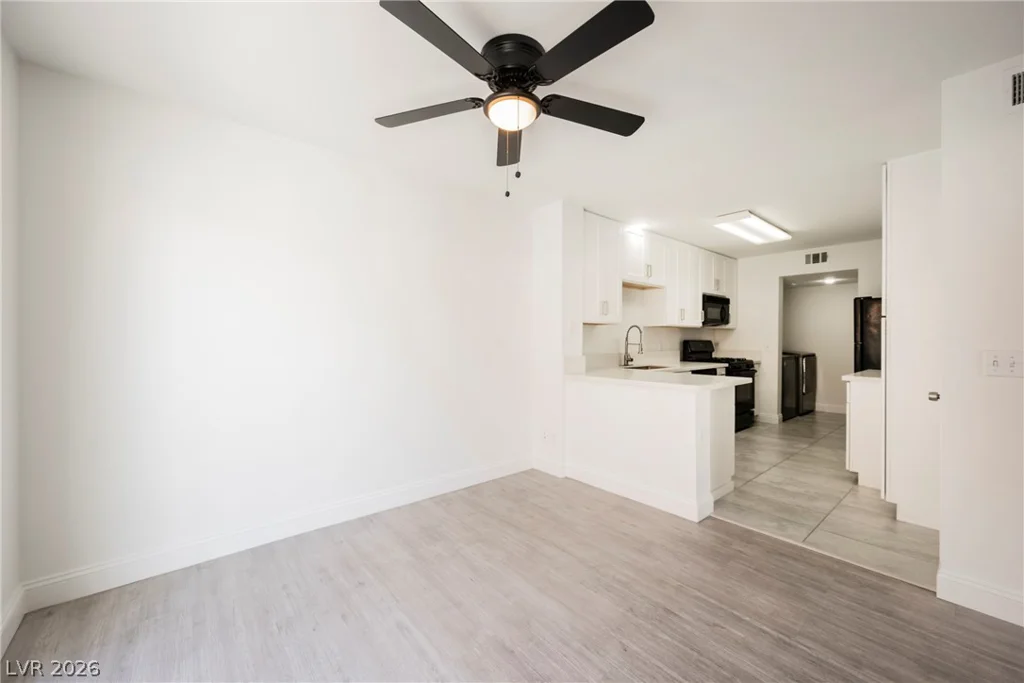 8449 Blue Island, Las Vegas, NV 89129