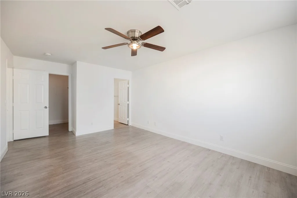 8449 Blue Island, Las Vegas, NV 89129