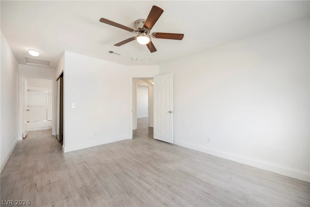8449 Blue Island, Las Vegas, NV 89129