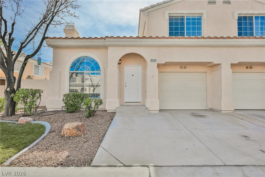 8449 Blue Island, Las Vegas, NV 89129