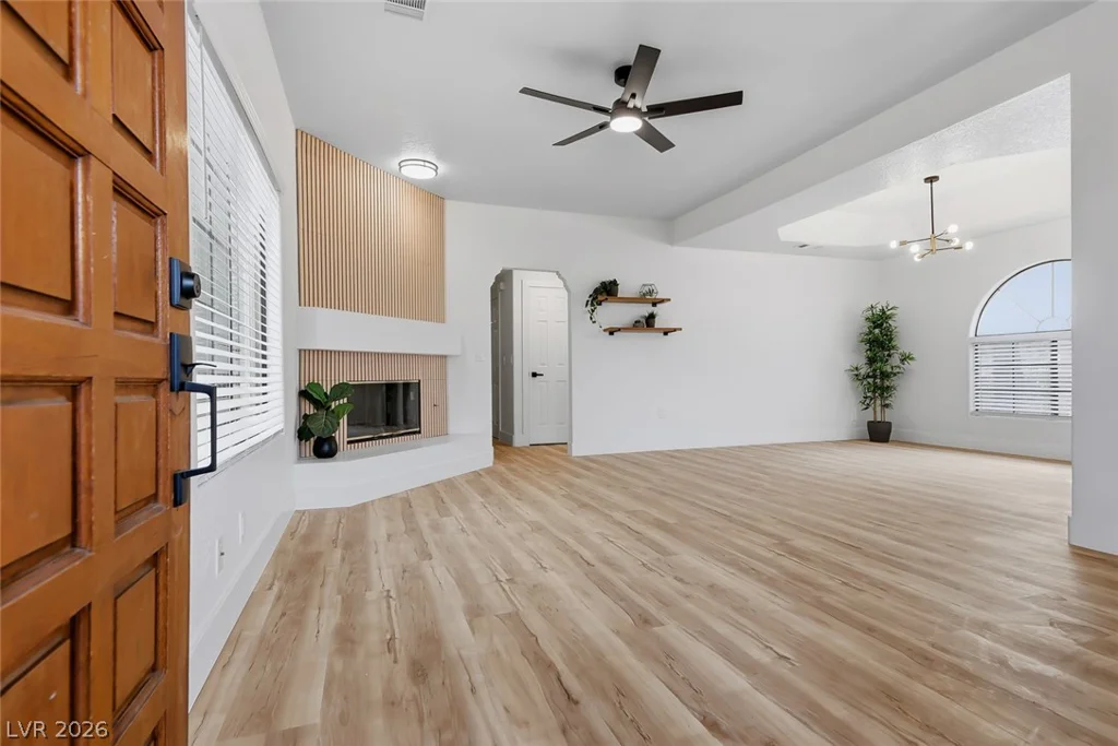 1409 Santa Margarita, Las Vegas, NV 89146