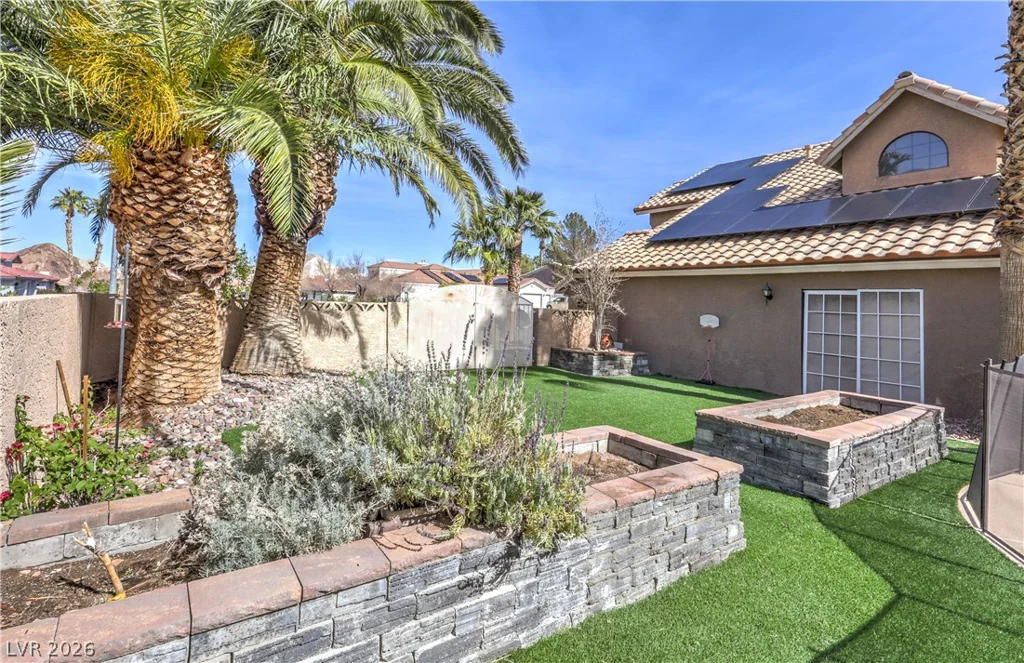 912 Primrose, Henderson, NV 89011