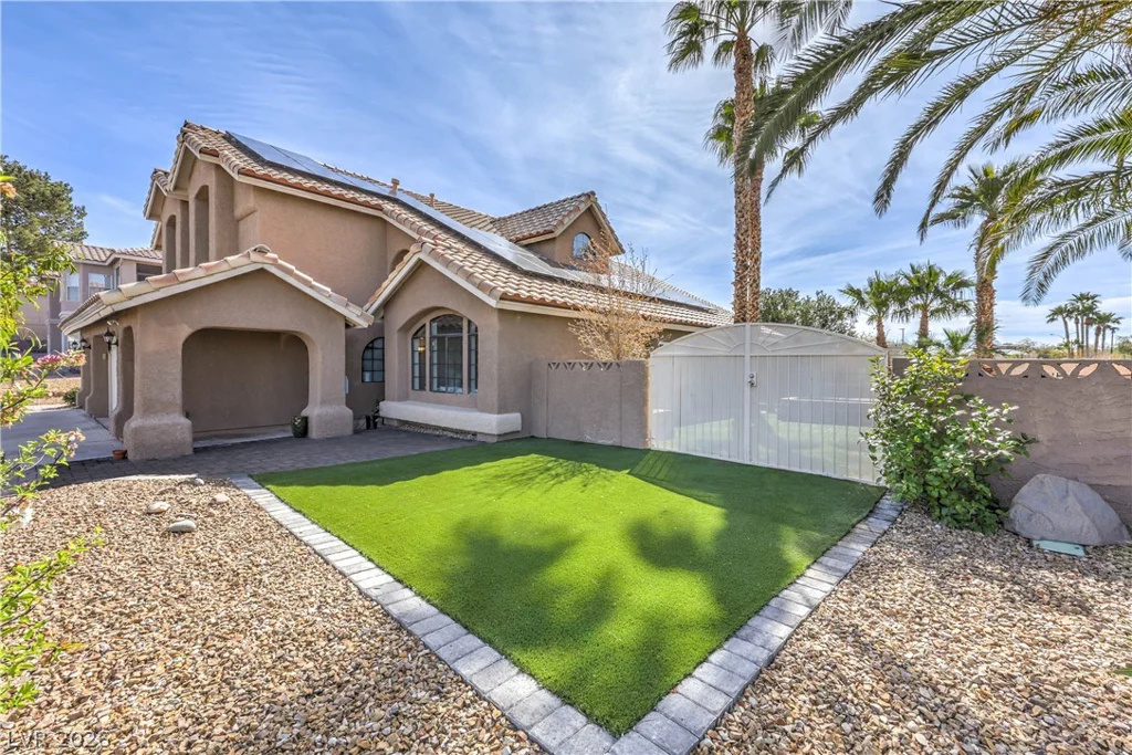 912 Primrose, Henderson, NV 89011