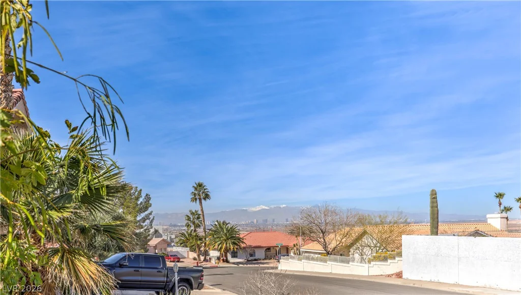 912 Primrose, Henderson, NV 89011