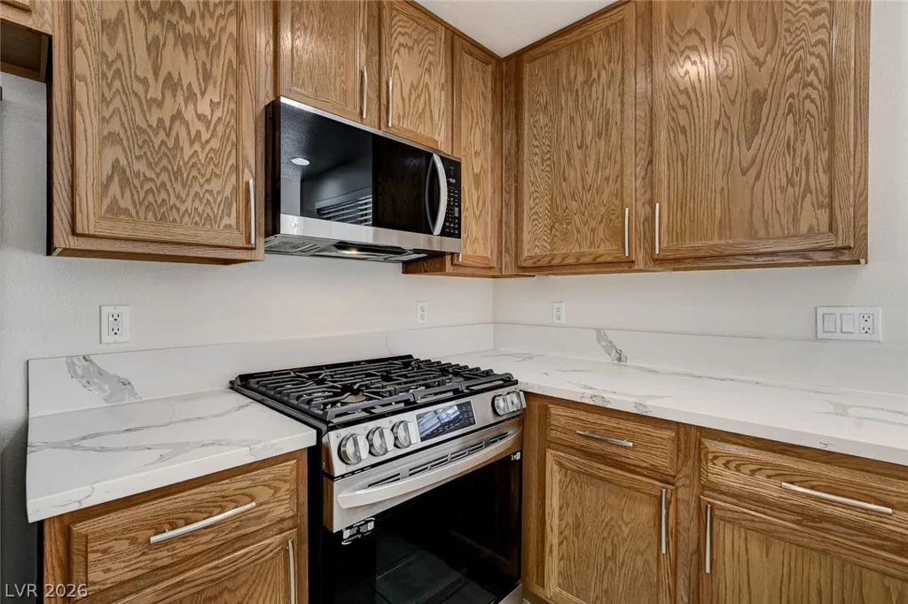 7320 Camrose Ridge, Las Vegas, NV 89149
