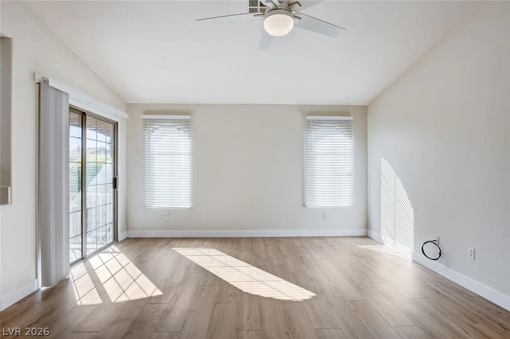 7320 Camrose Ridge, Las Vegas, NV 89149