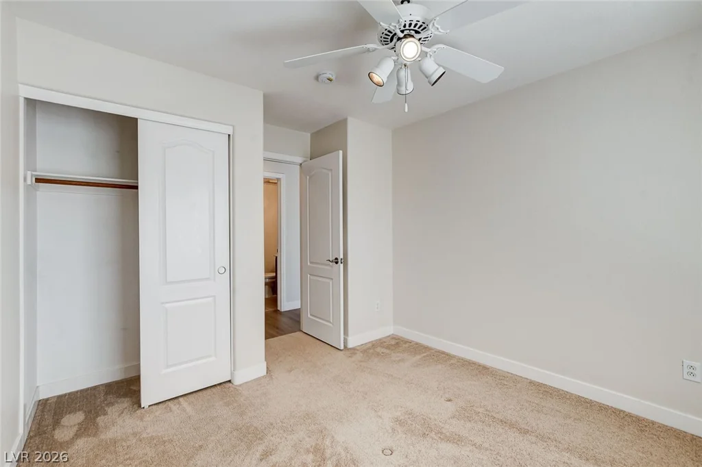 7320 Camrose Ridge, Las Vegas, NV 89149